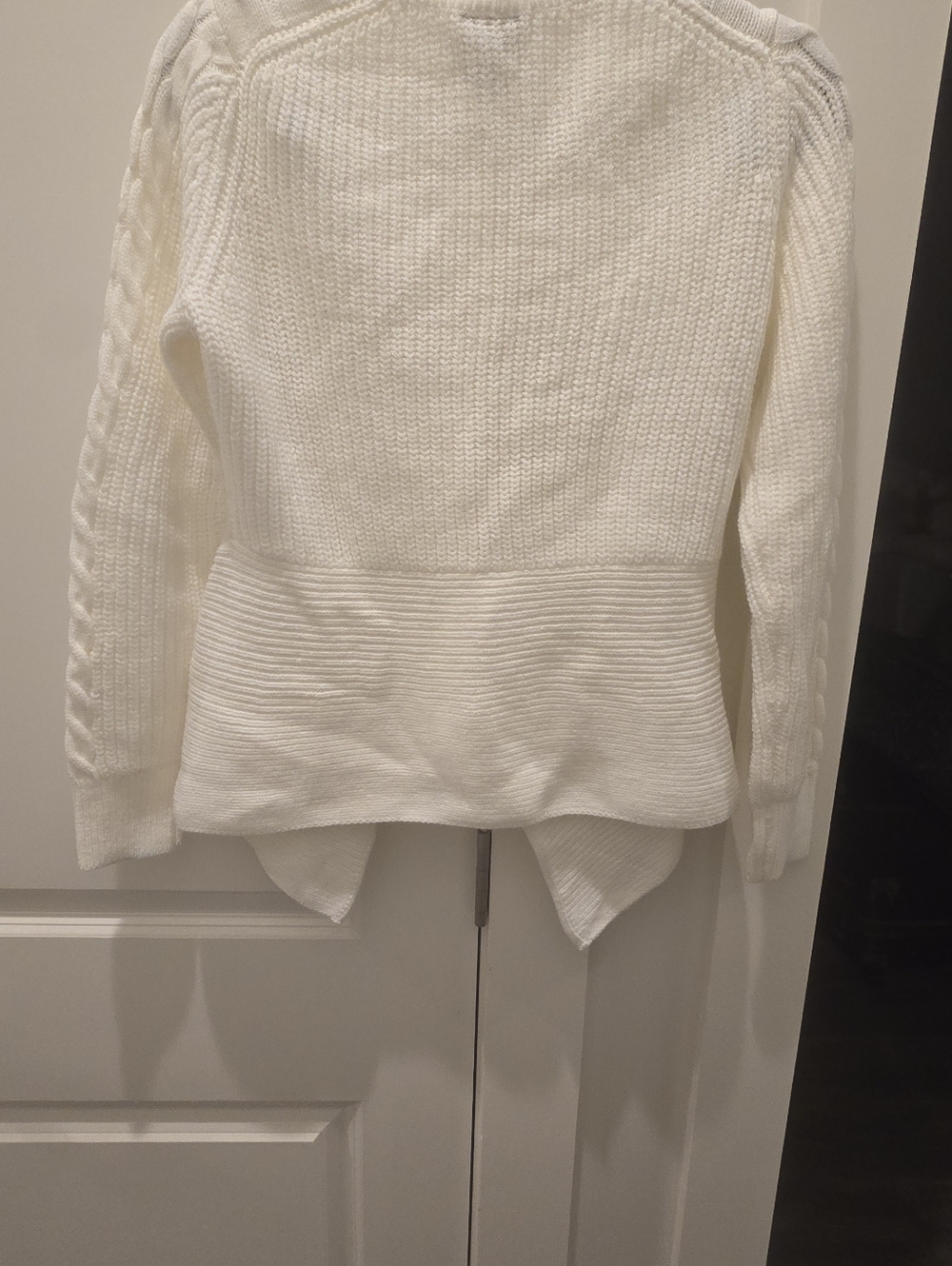 Asymmetrical Sweater - Picture 3 of 5